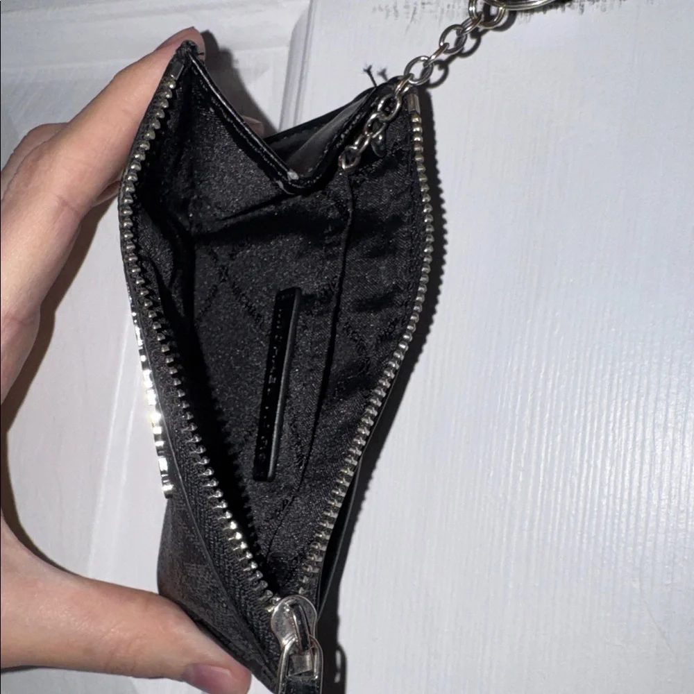 Michael Kors Keychain Wallet - Picture 3 of 3